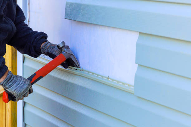 Reliable Emergency Siding Repair contractor in Snoqualmie, WA by Creative Siding